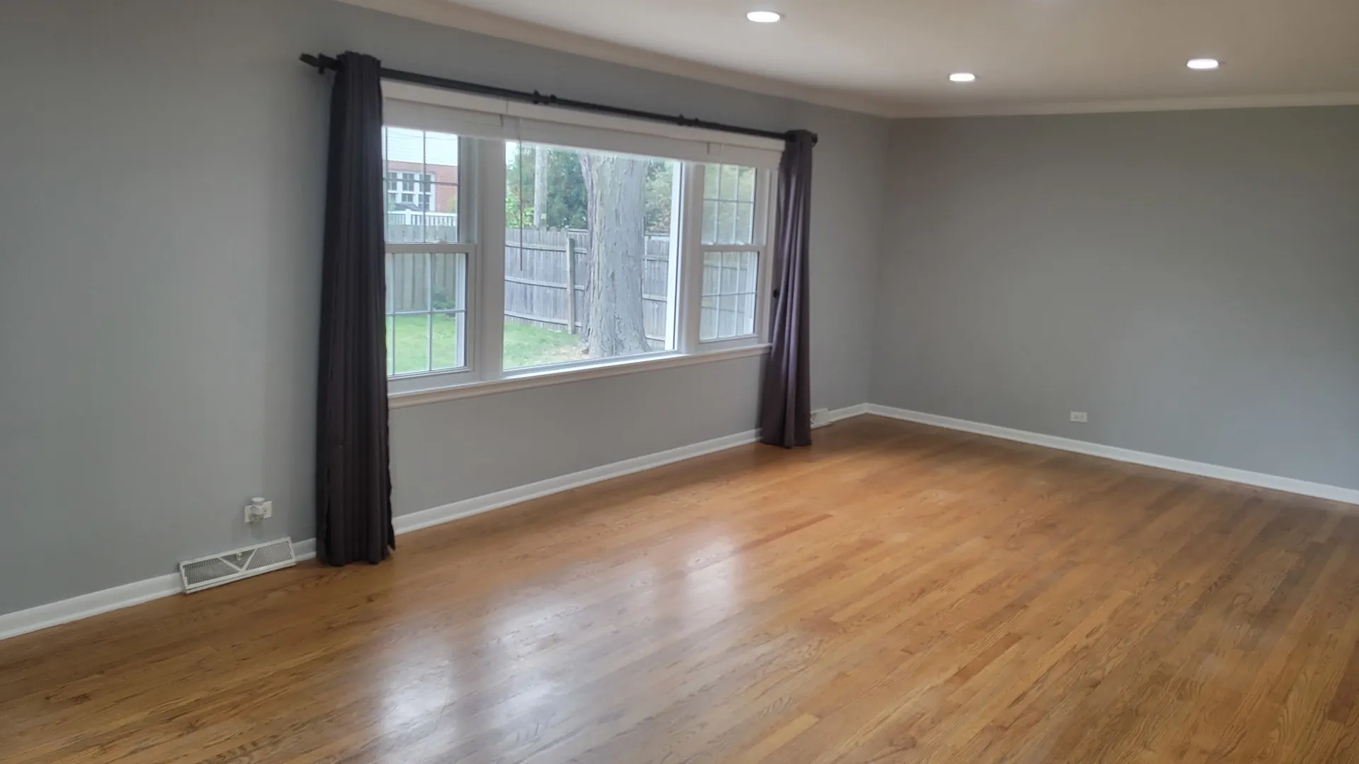 308 Tamarack Avenue IL