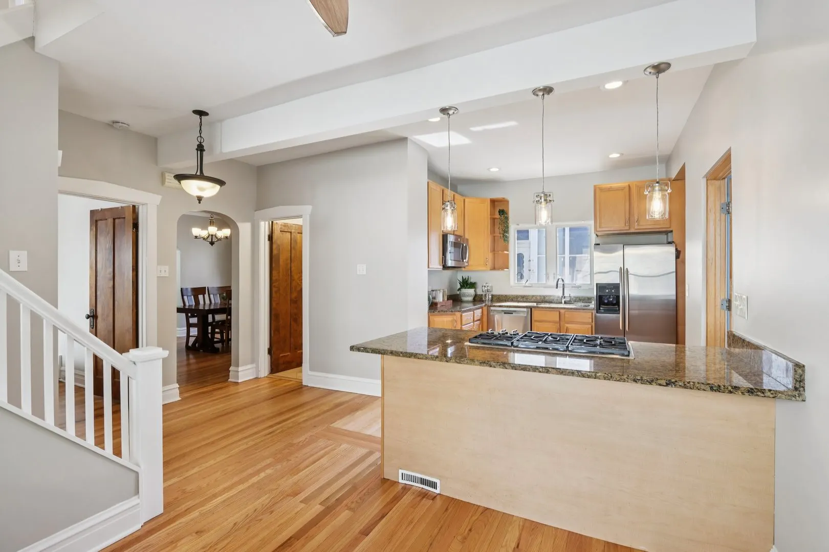 1103 S Clinton Avenue IL