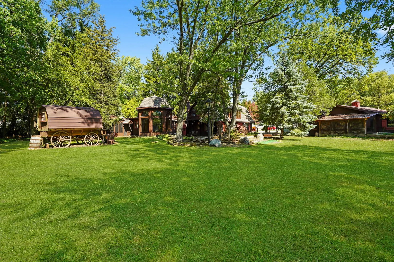 19953 W Grand Avenue IL