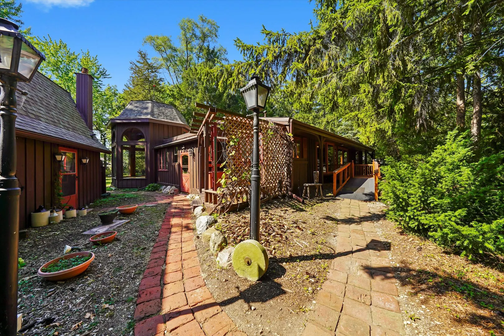 19953 W Grand Avenue IL