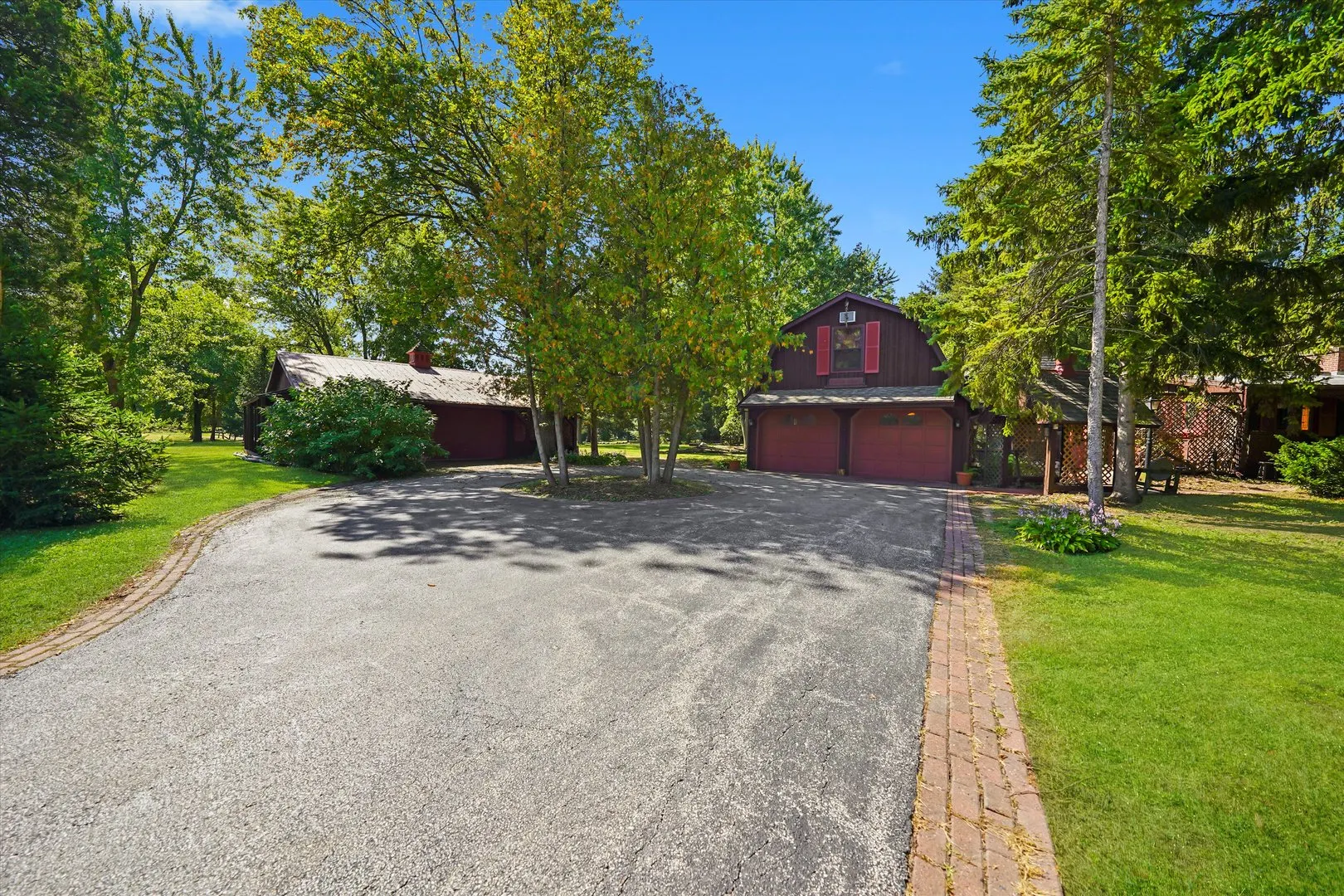 19953 W Grand Avenue IL
