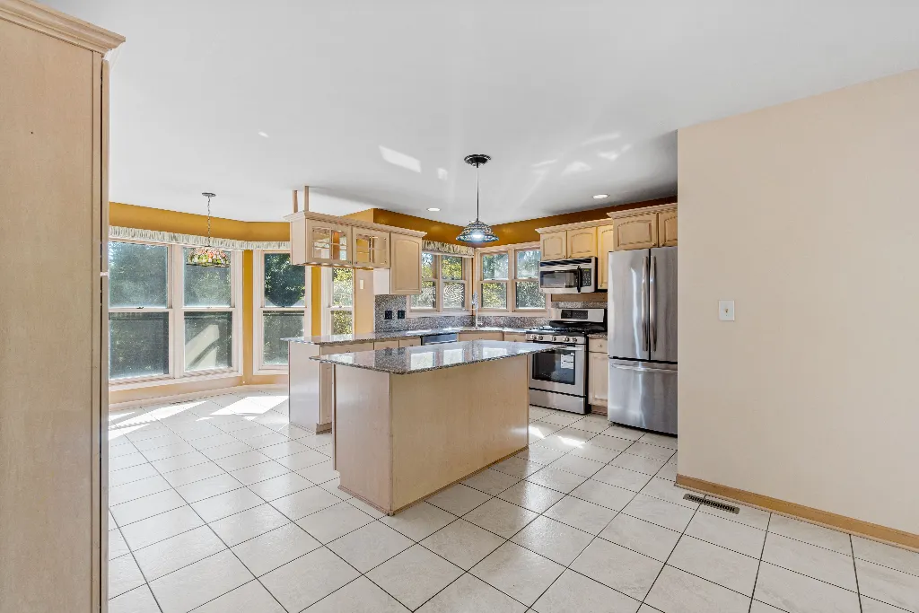 28740 W Bloners Drive IL