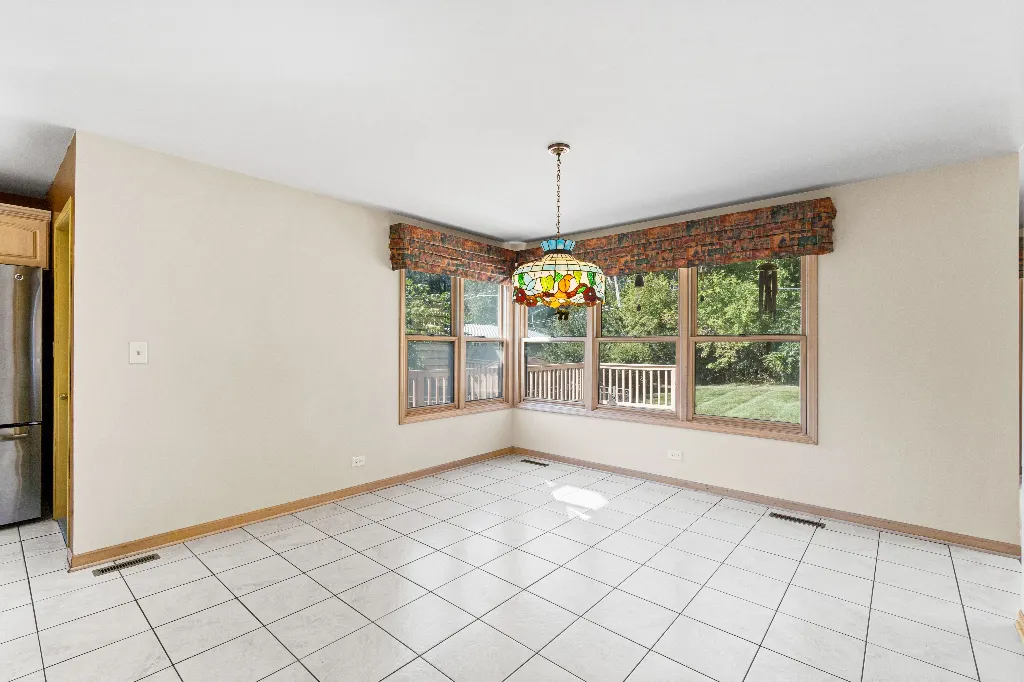 28740 W Bloners Drive IL
