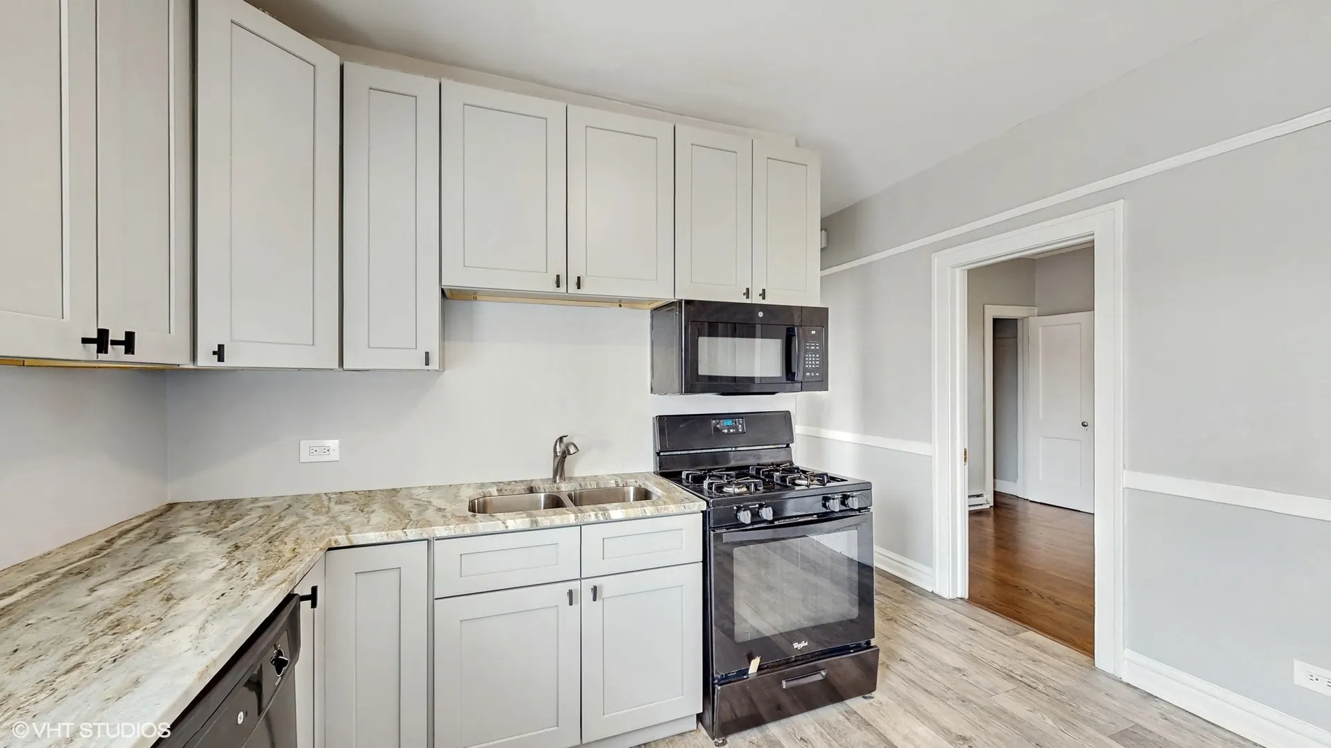 2125 Euclid Avenue 1 IL