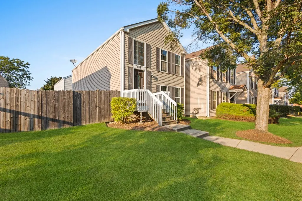 687 Serendipity Drive IL