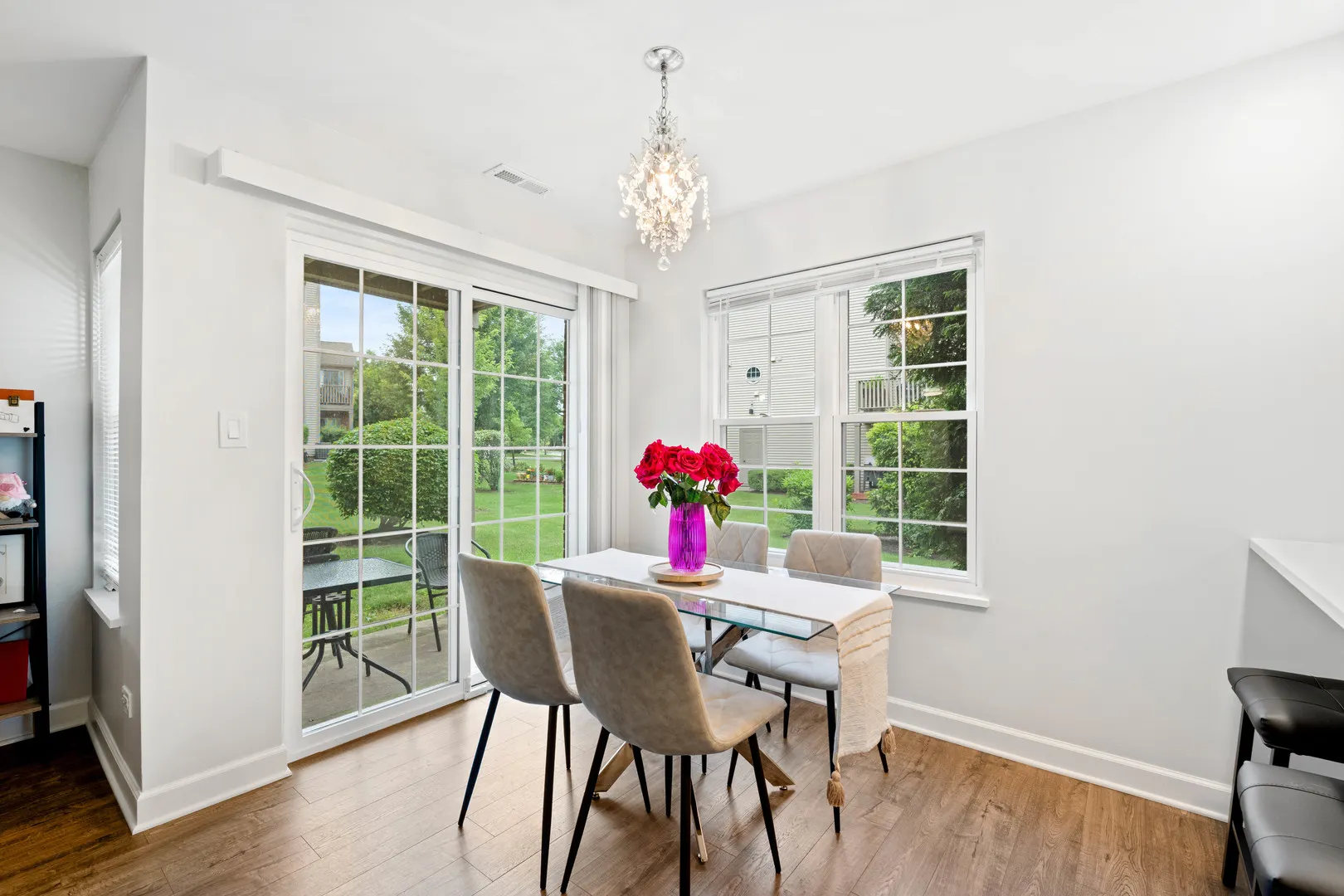 130 Crest Wood Court 1 IL