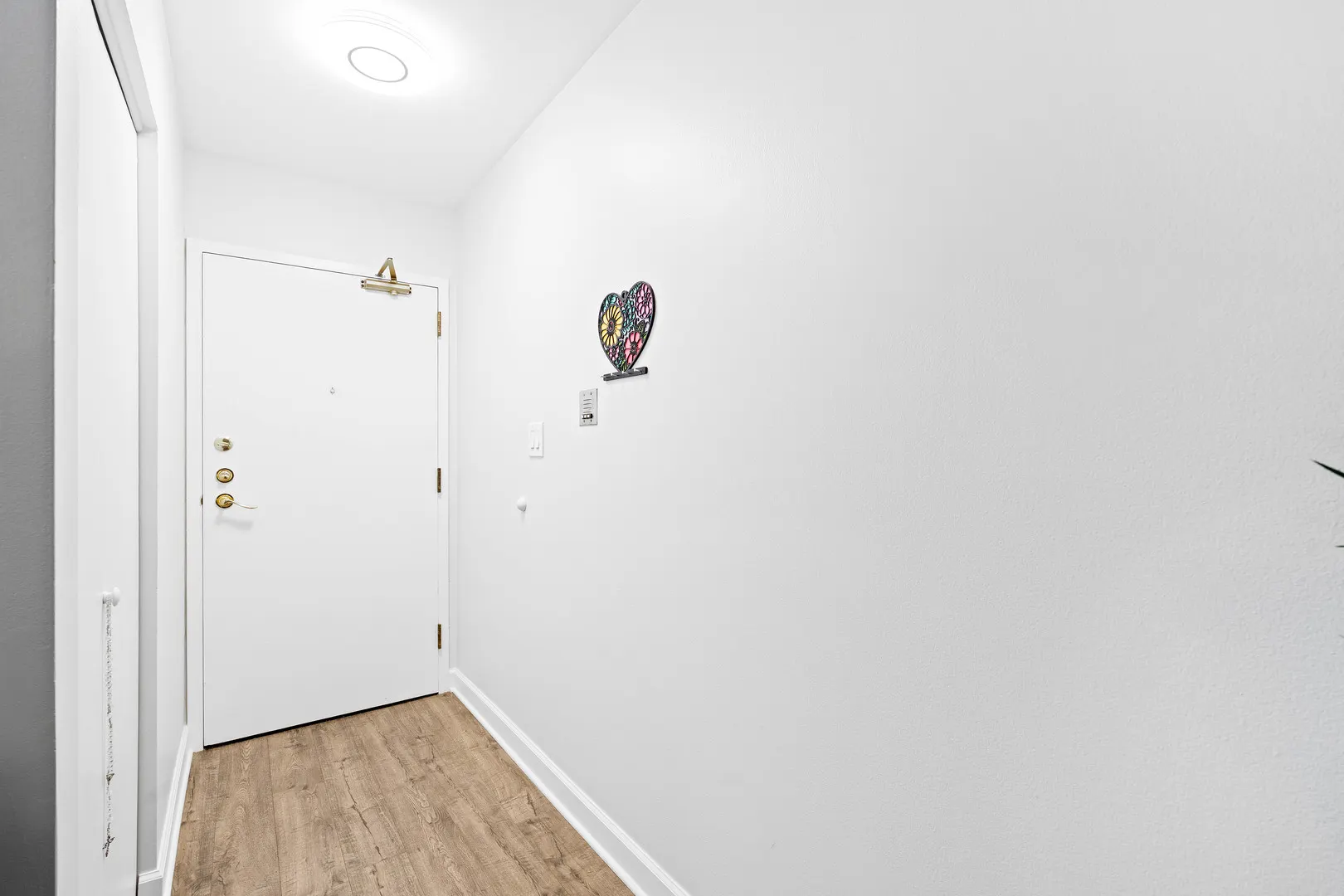 130 Crest Wood Court 1 IL