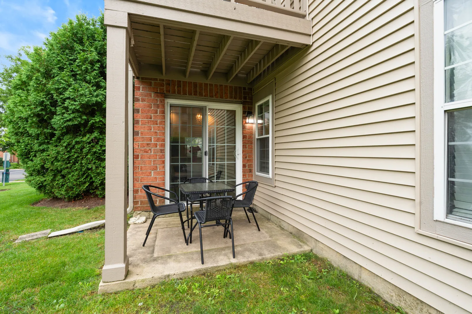 130 Crest Wood Court 1 IL