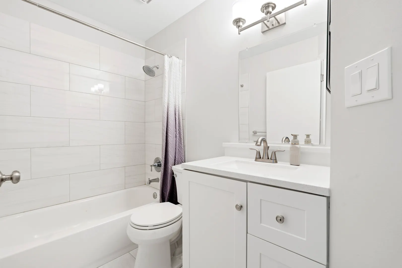 130 Crest Wood Court 1 IL