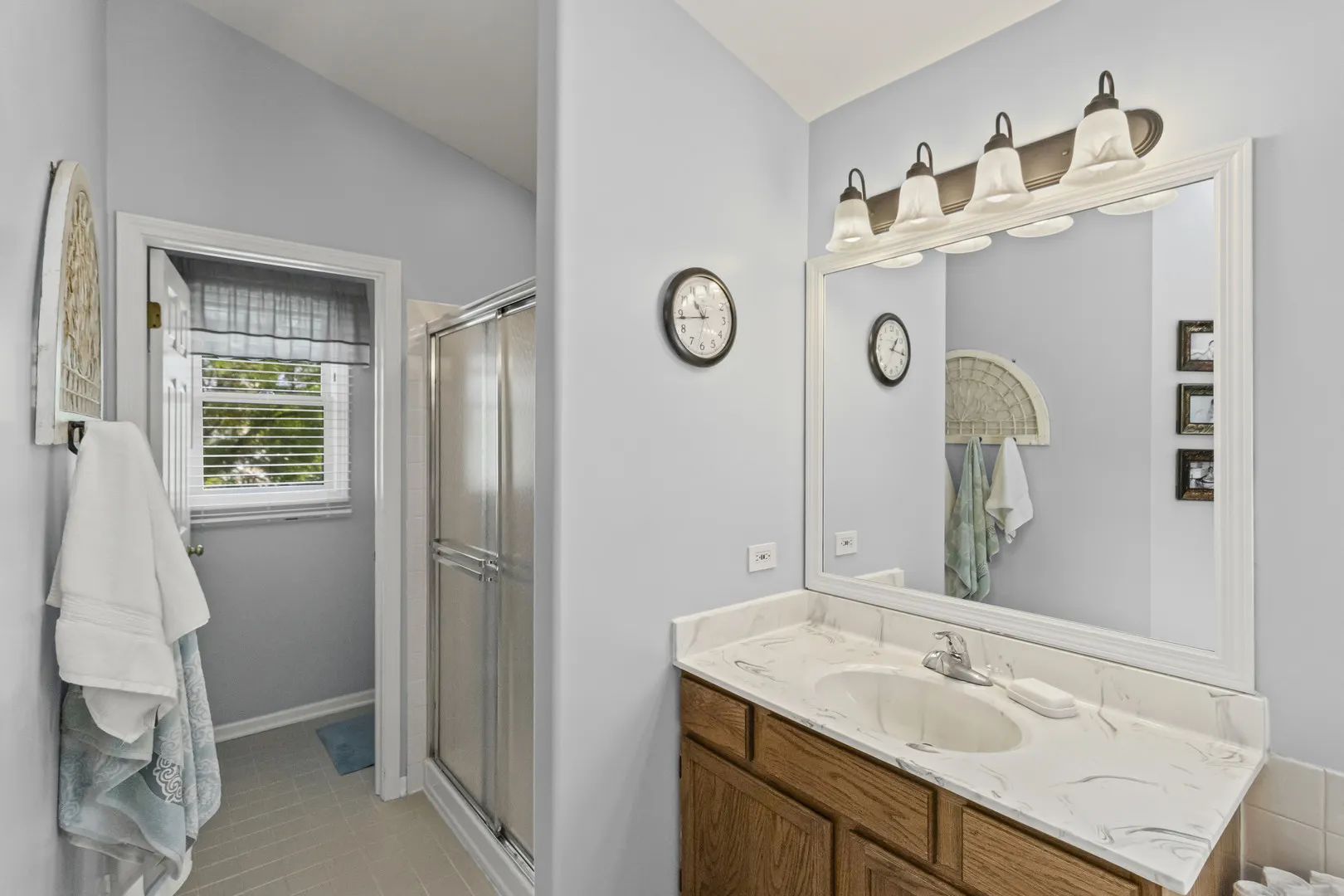 135 Arquilla Drive IL