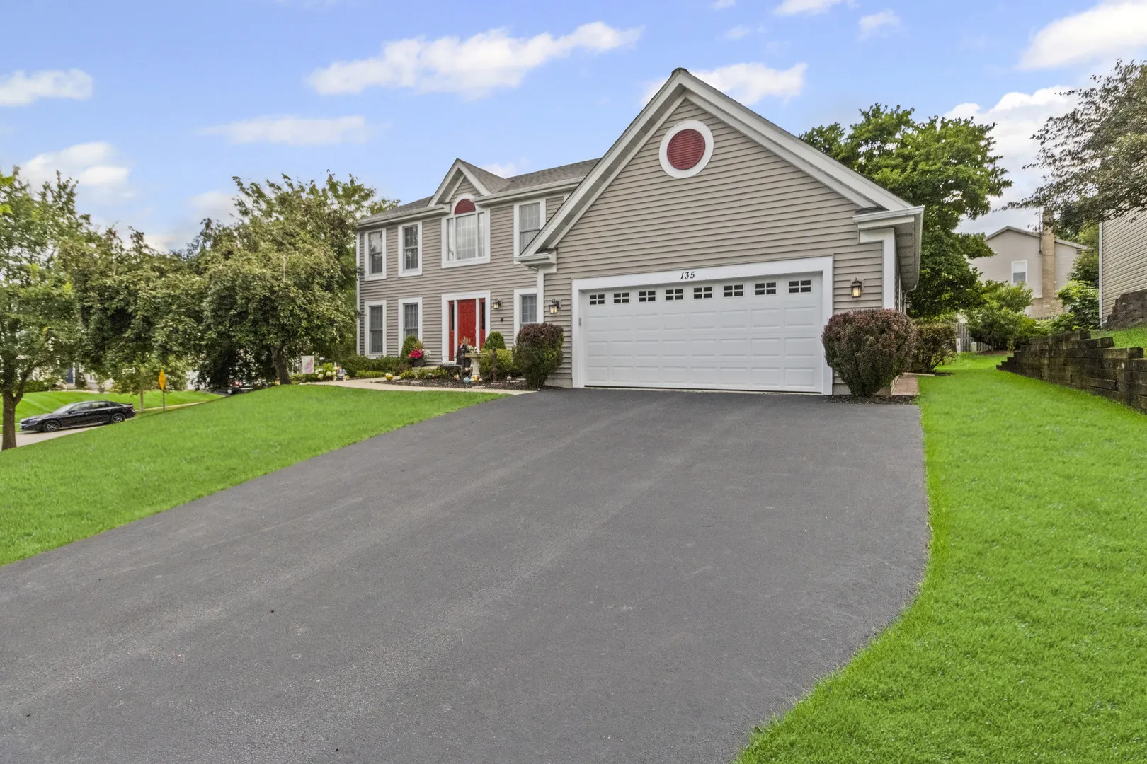 135 Arquilla Drive IL