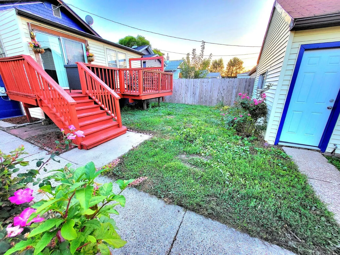 5530 W Warwick Avenue IL