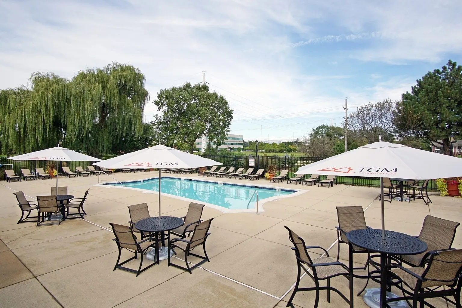 1507 Westminster Drive 105 IL