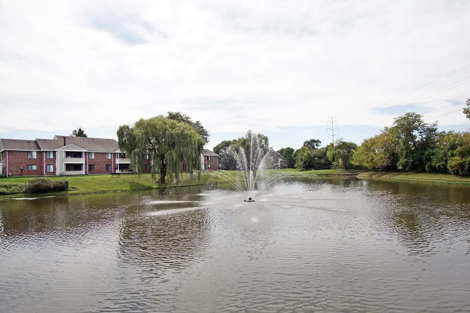 1507 Westminster Drive 105 IL