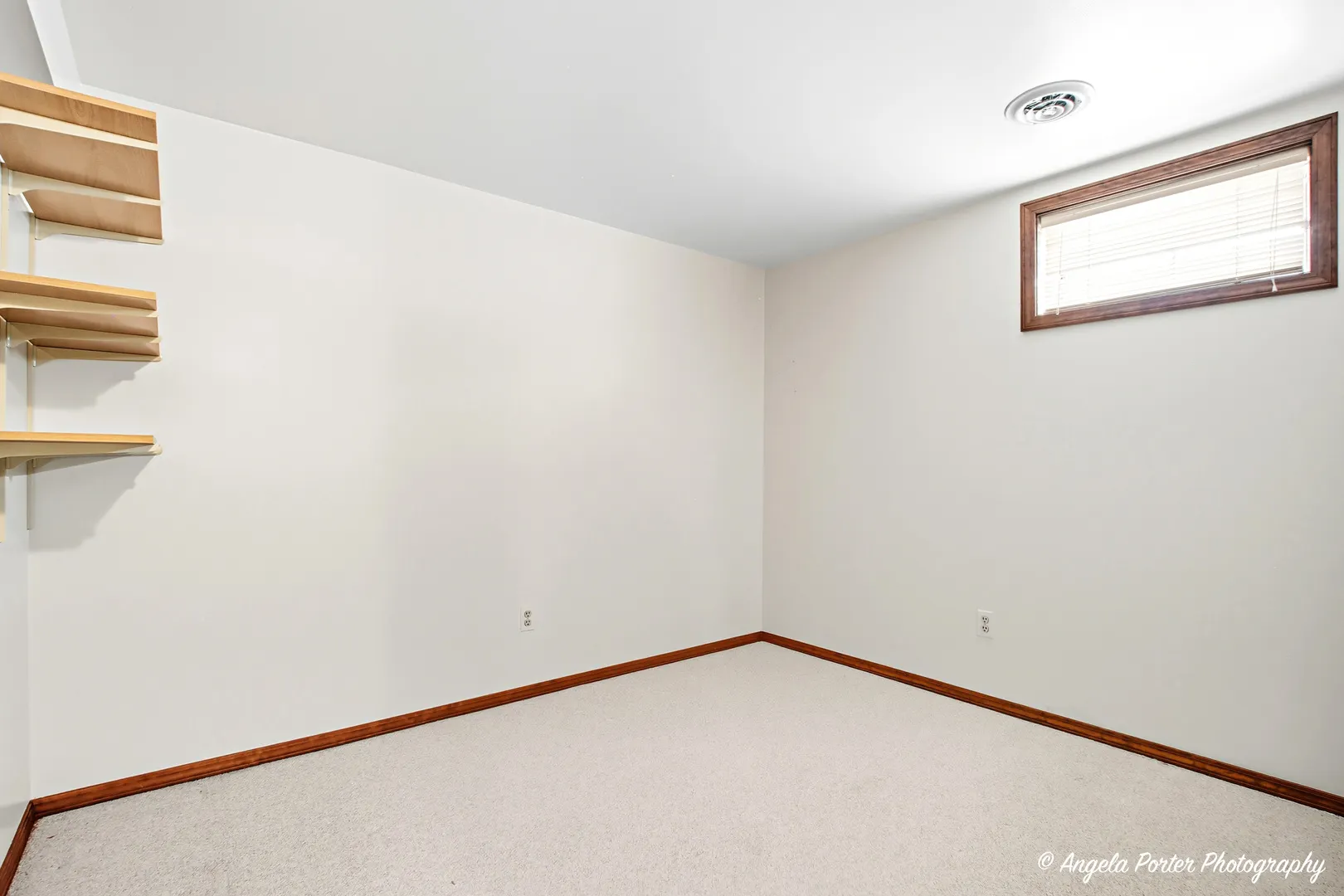 578 Pine Grove Avenue IL