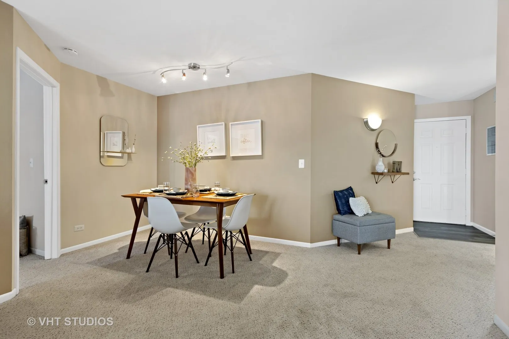 1651 Westminster Drive 106 IL