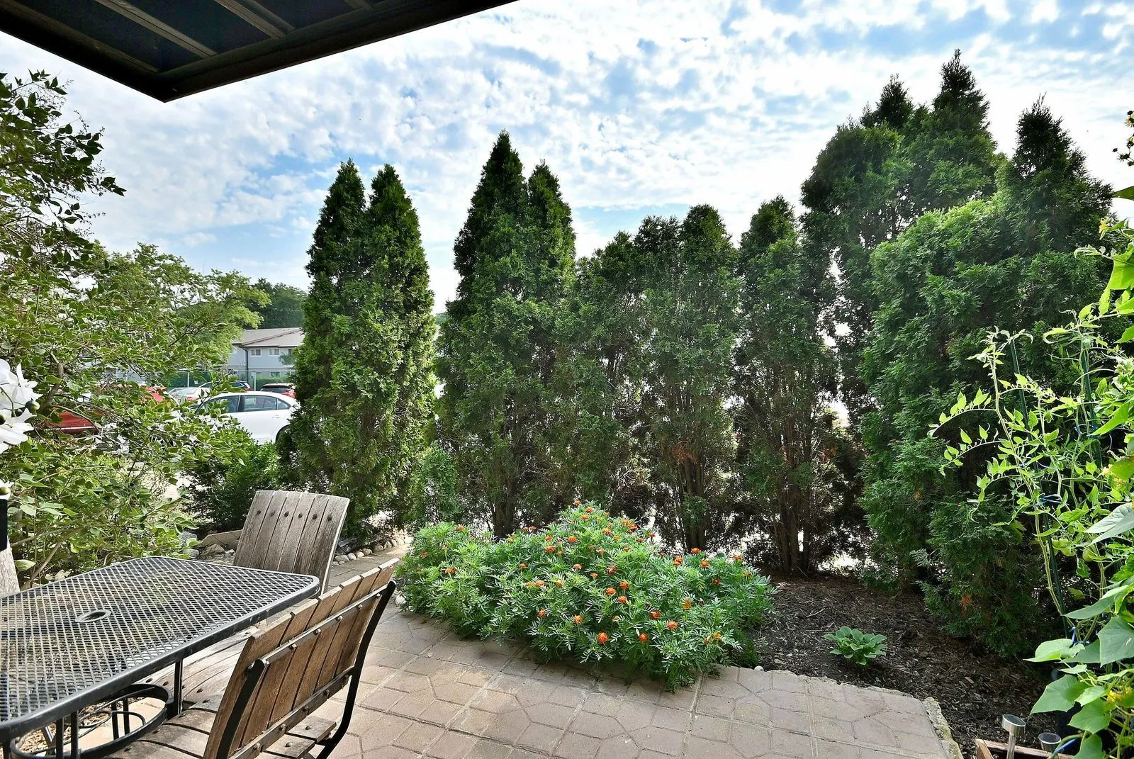 842 E Old Willow Road 107 IL