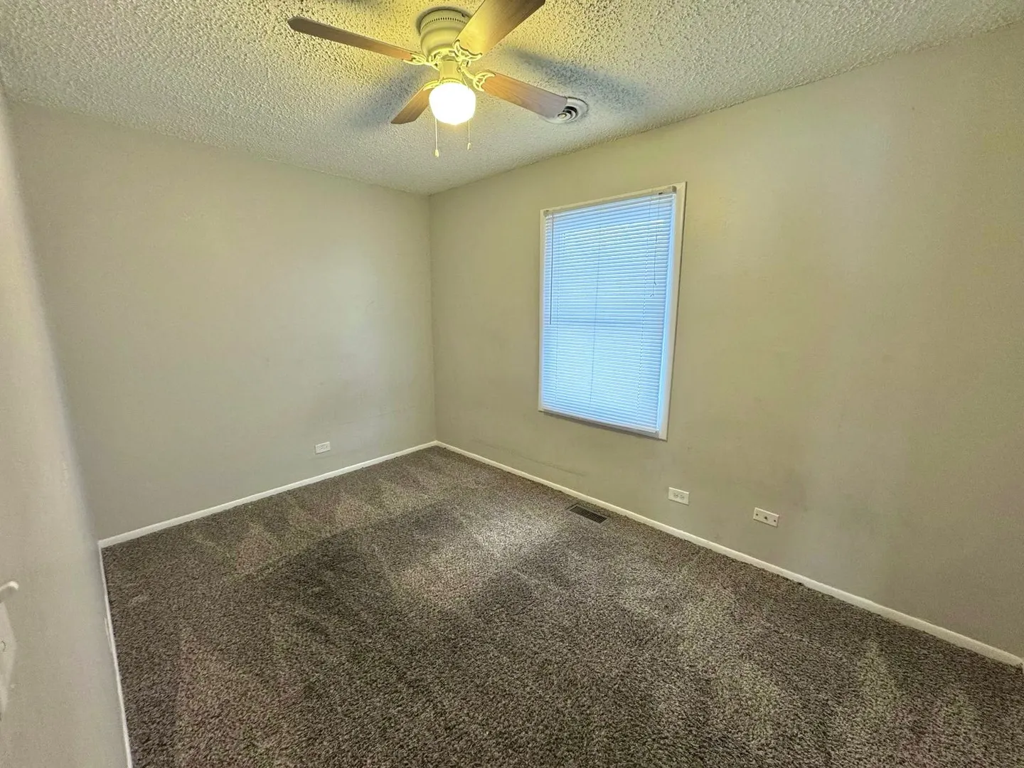 22510 Latonia Lane IL