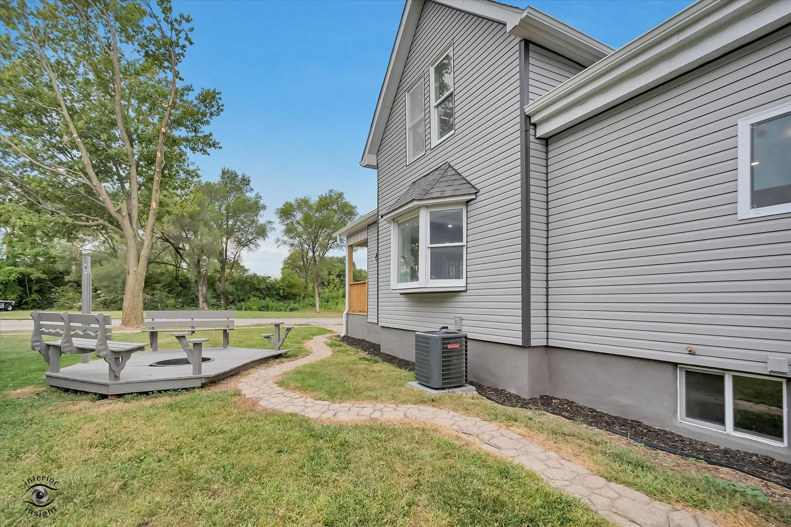 1032 S East Avenue IL
