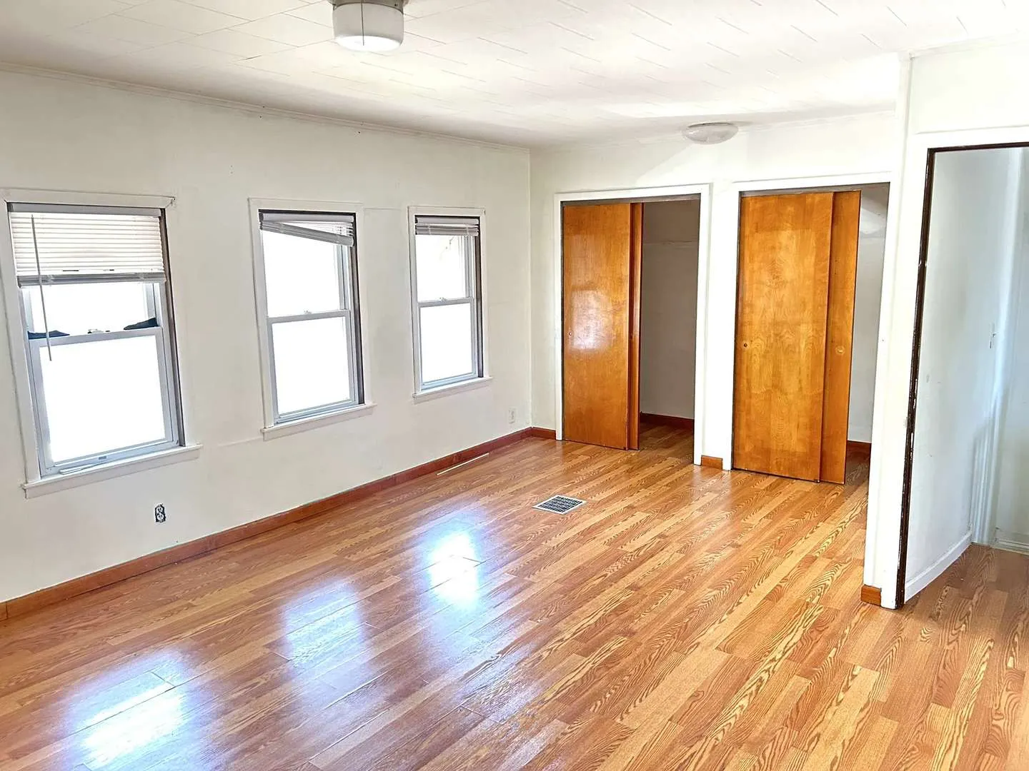 344 E 117th Street IL