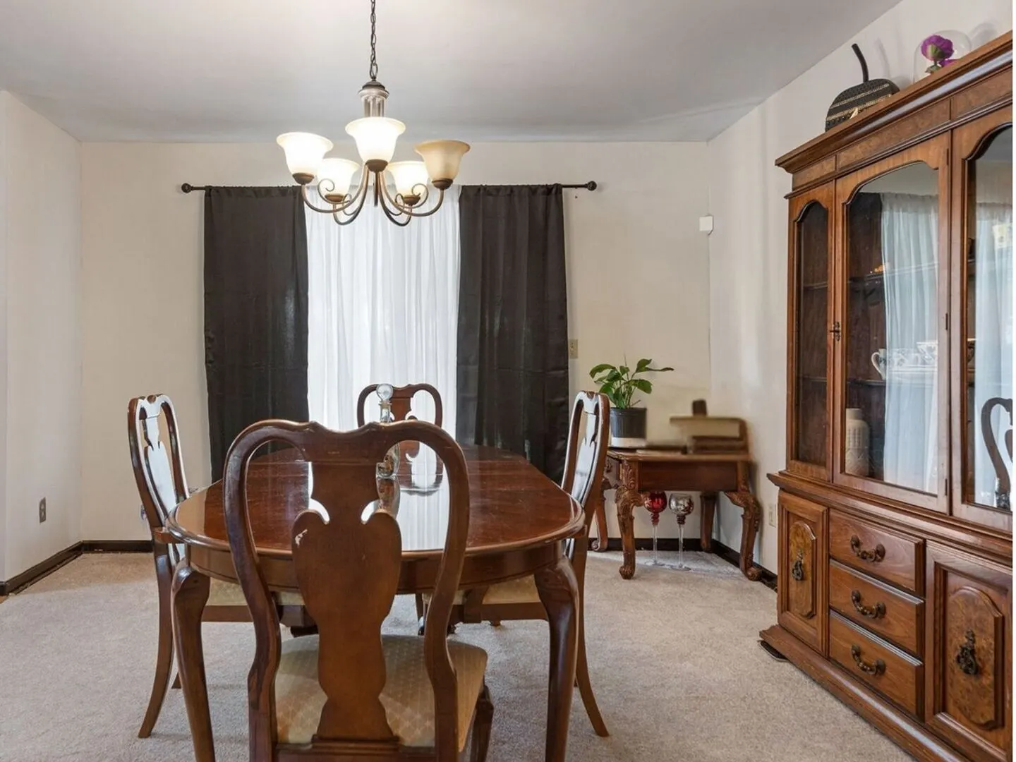 601 FAIRLANE Drive IL