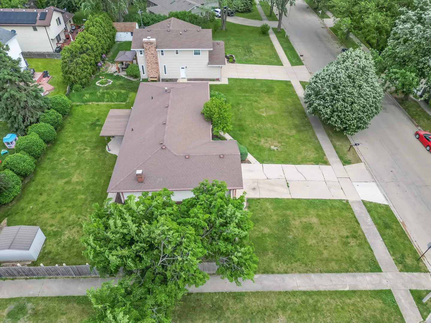 601 FAIRLANE Drive IL
