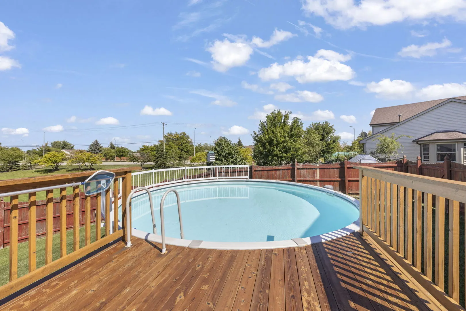 4805 Lobelia Court IL