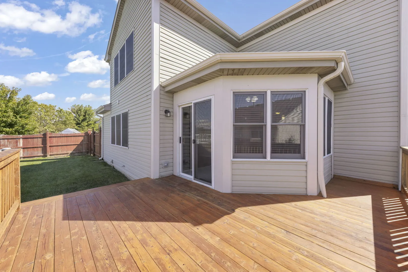 4805 Lobelia Court IL