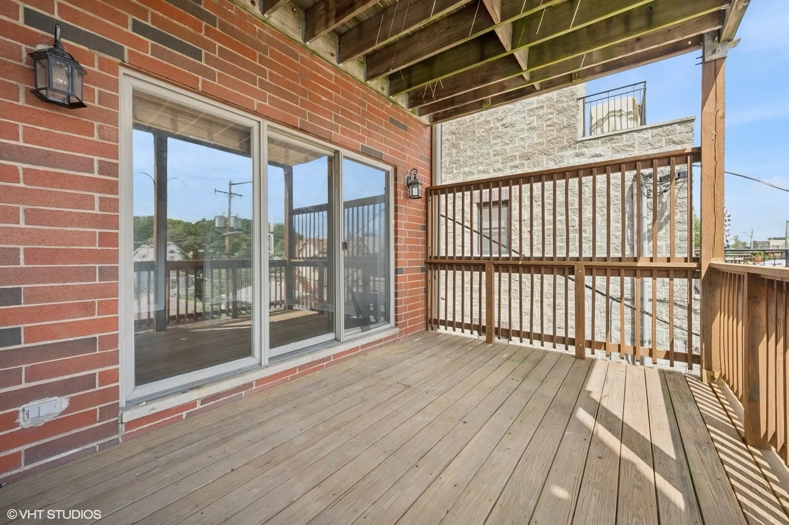 2461 W Foster Avenue 2E IL