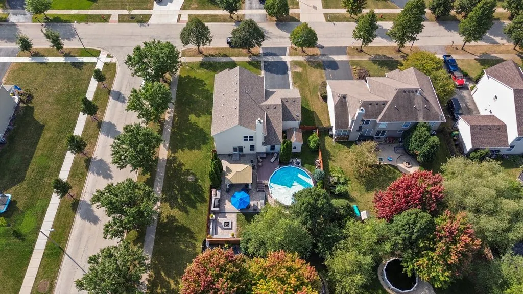 230 Liszka Lane IL