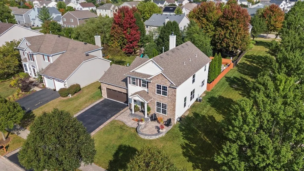 230 Liszka Lane IL