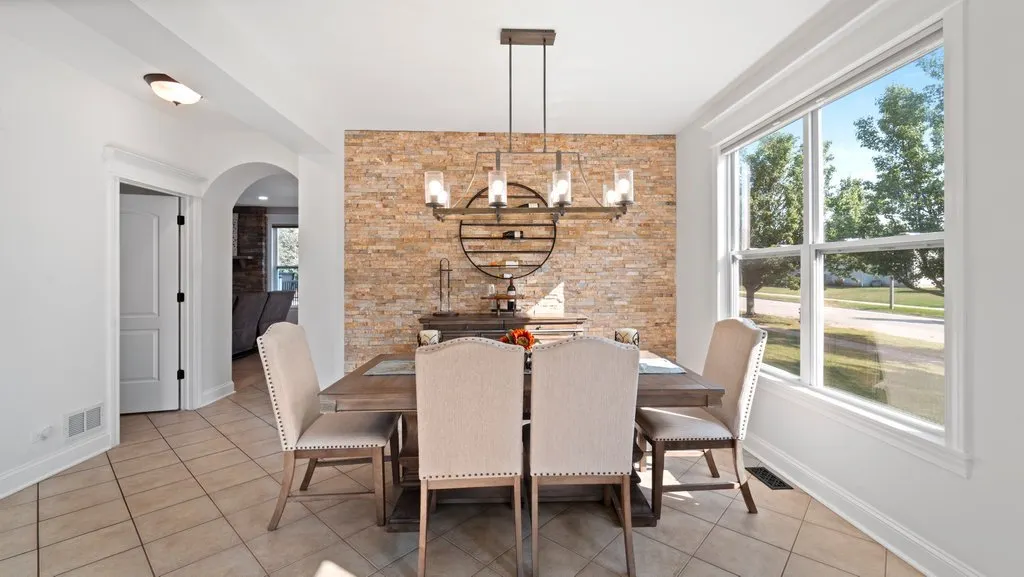 230 Liszka Lane IL