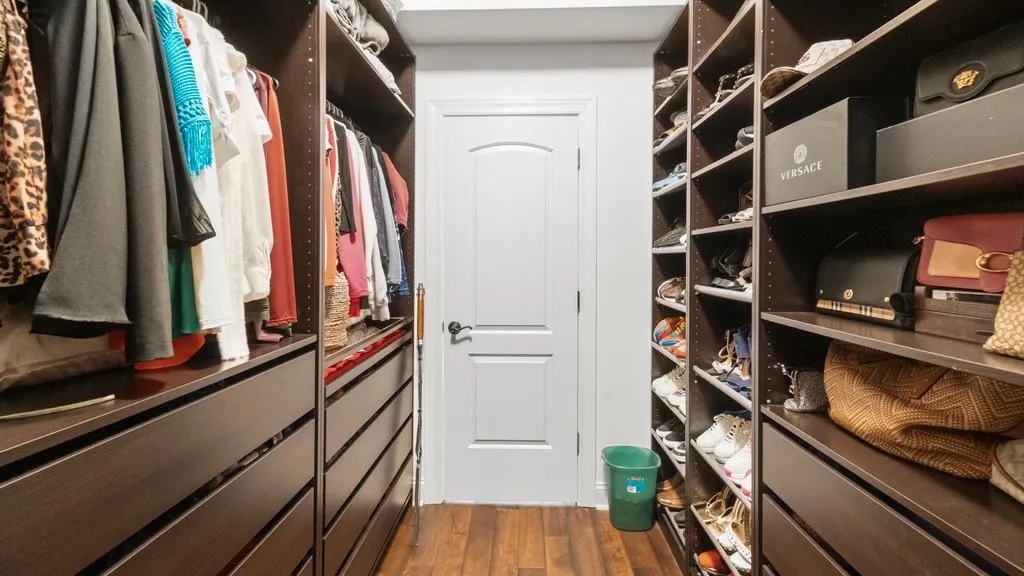 230 Liszka Lane IL