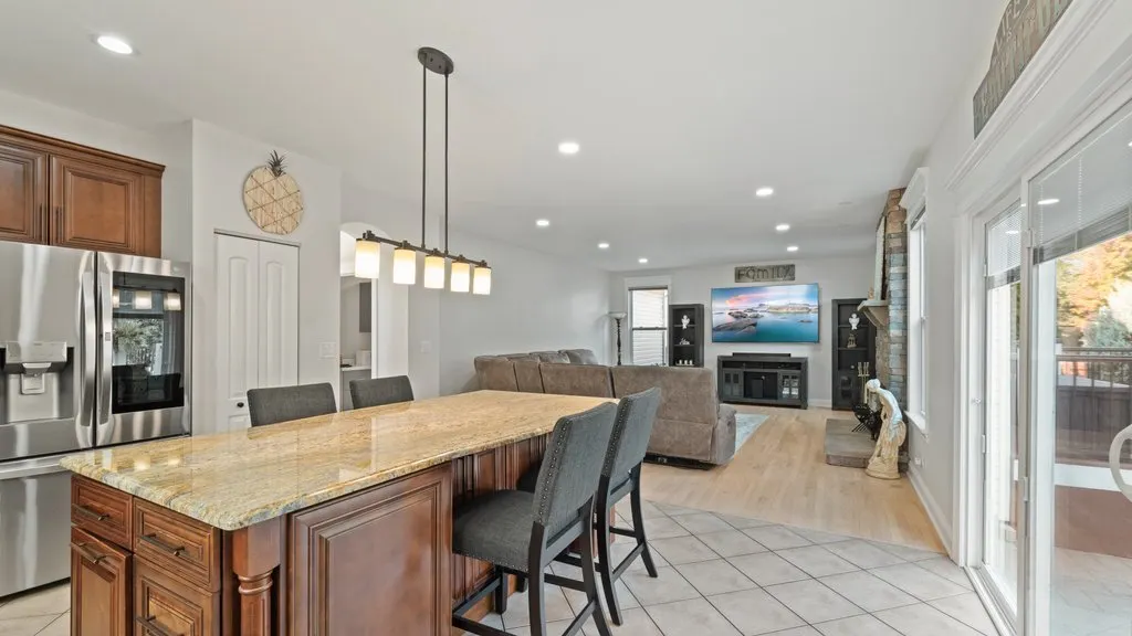 230 Liszka Lane IL