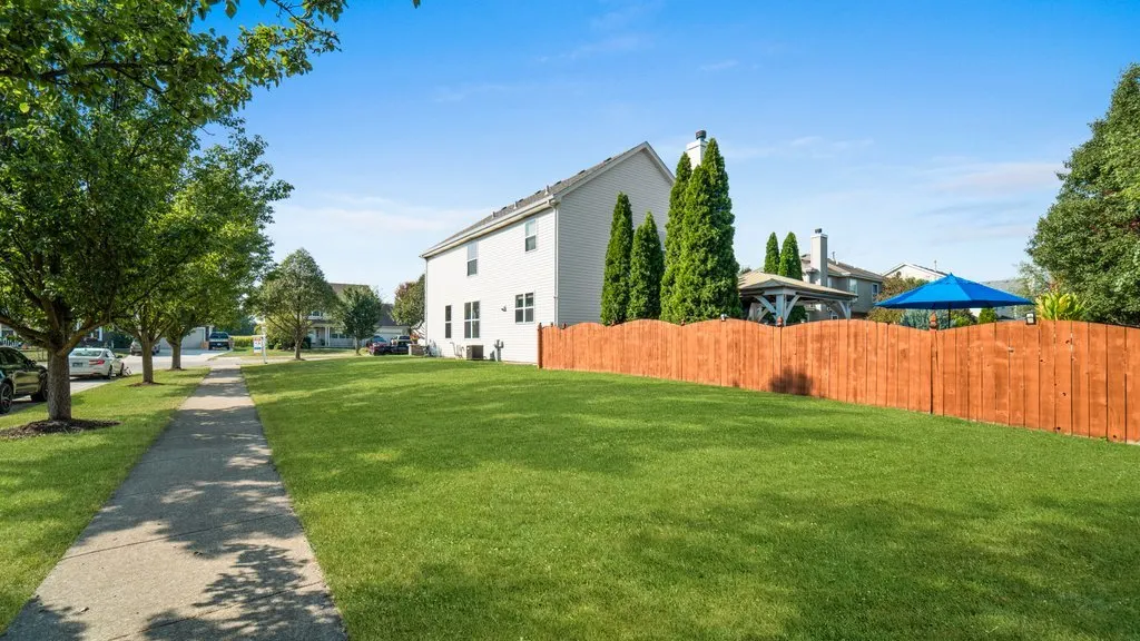 230 Liszka Lane IL