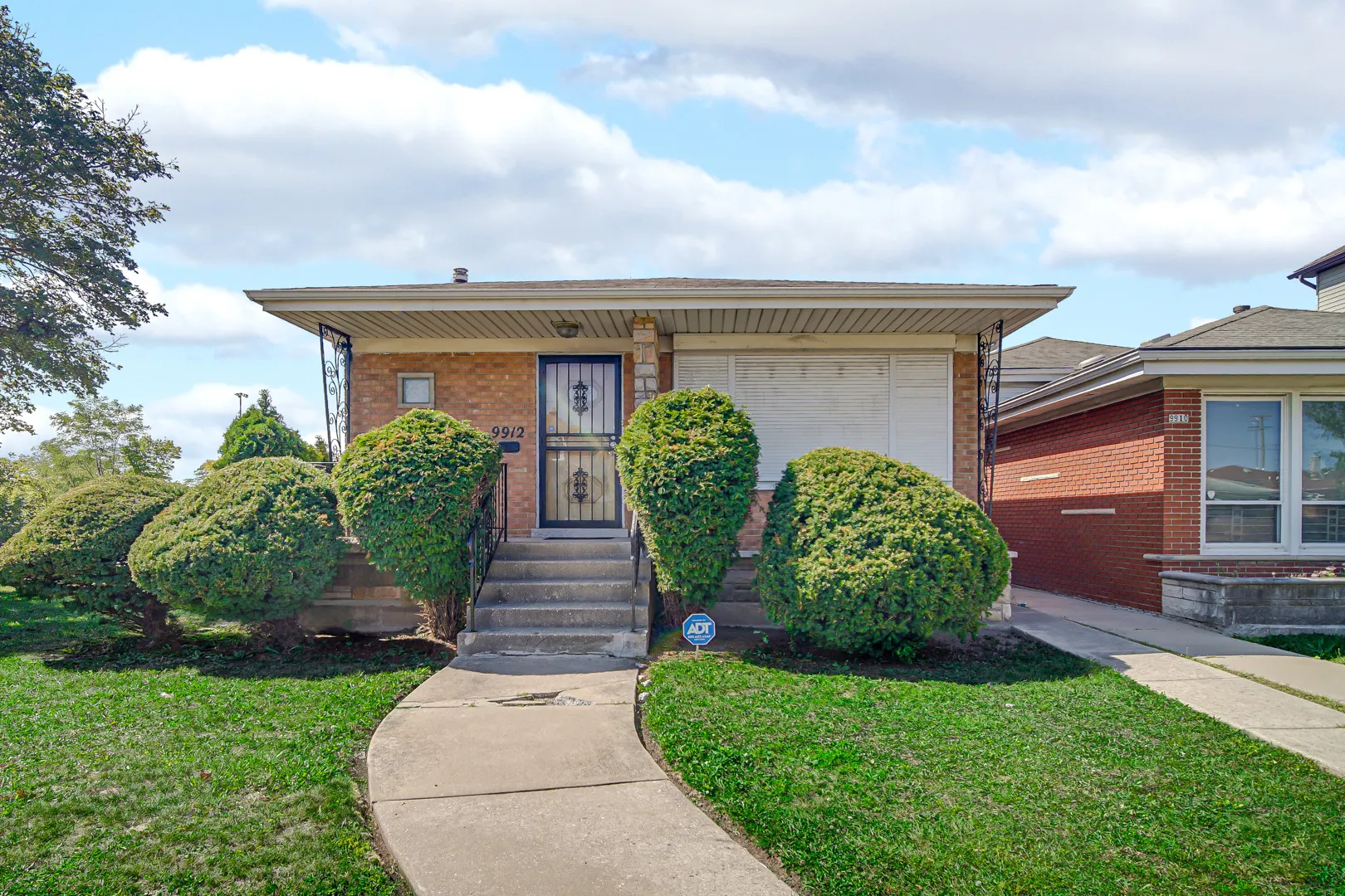 9912 S Prairie Avenue IL
