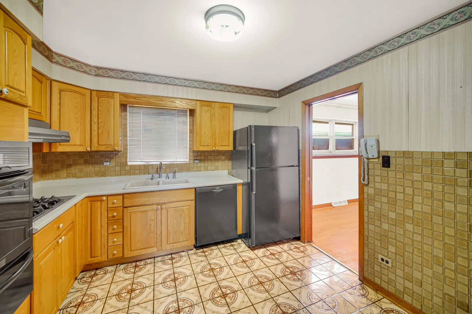 9912 S Prairie Avenue IL