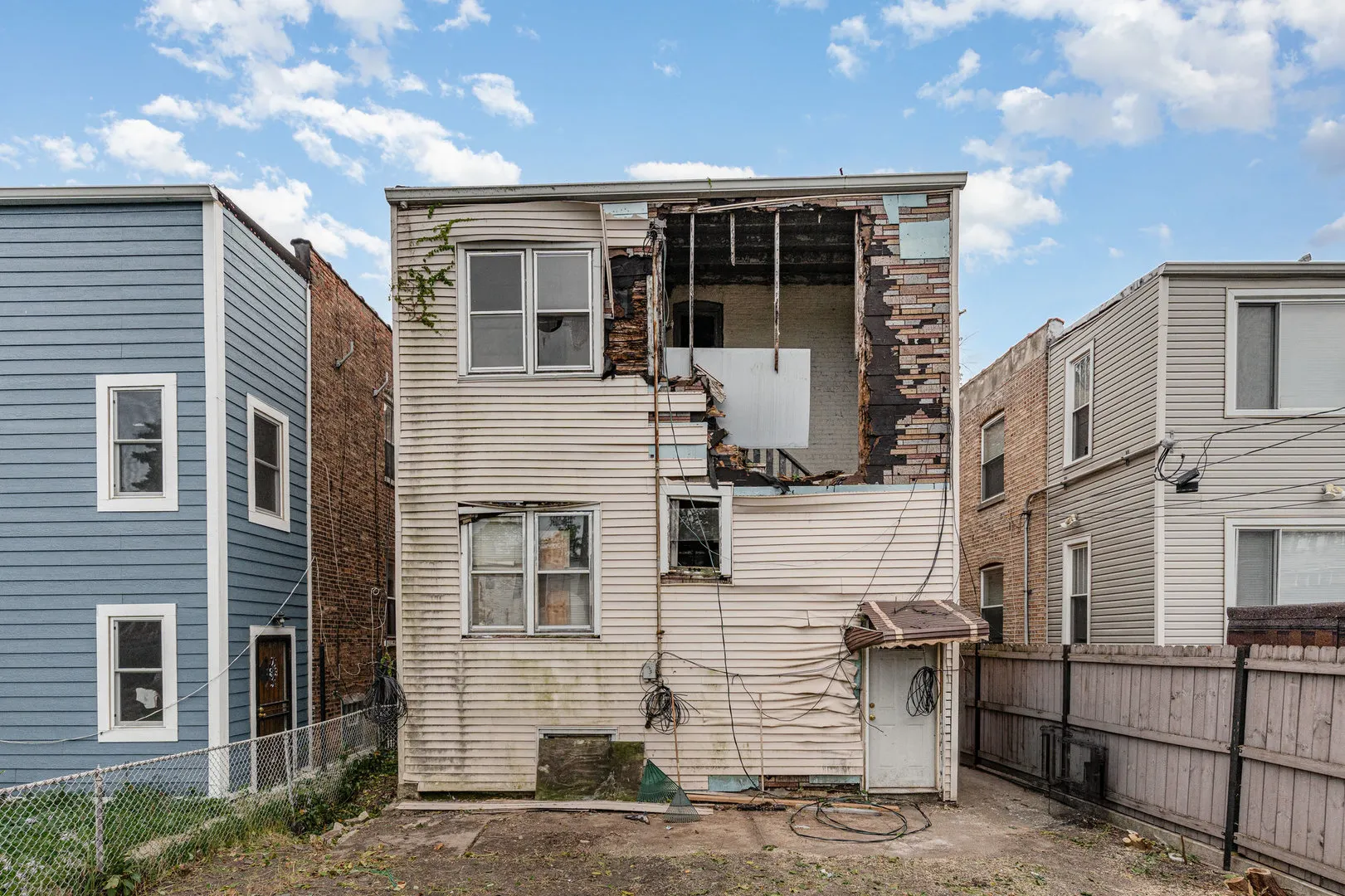 4920 W Cortez Street IL