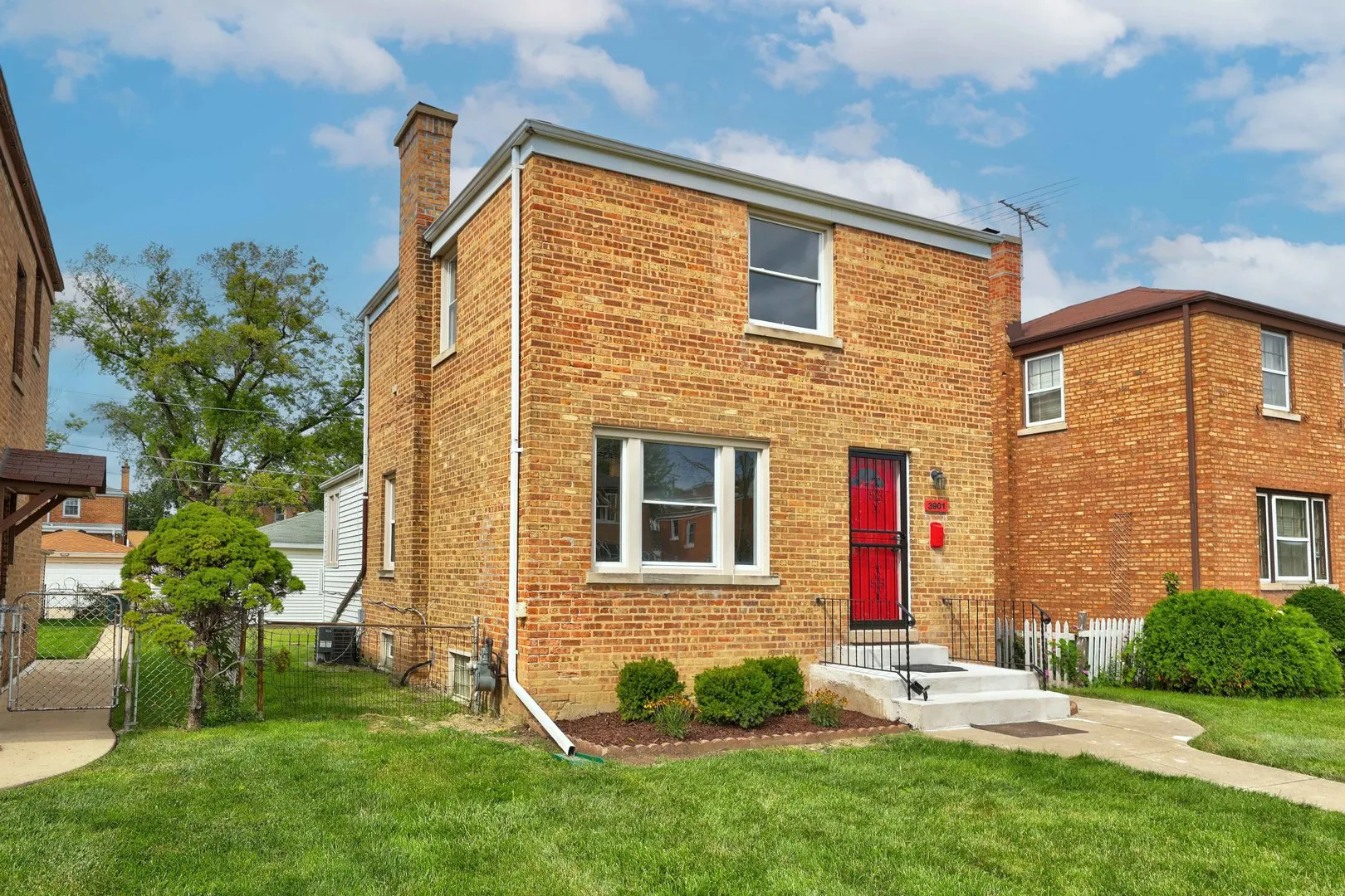 3901 Jackson Street IL