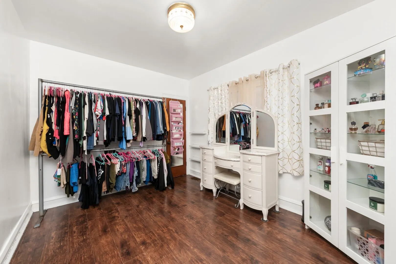 2328 N Normandy Avenue IL