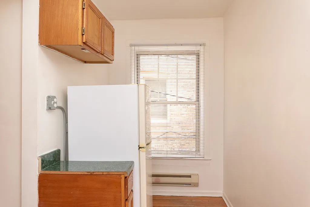 3261 W Wrightwood Avenue 1M IL
