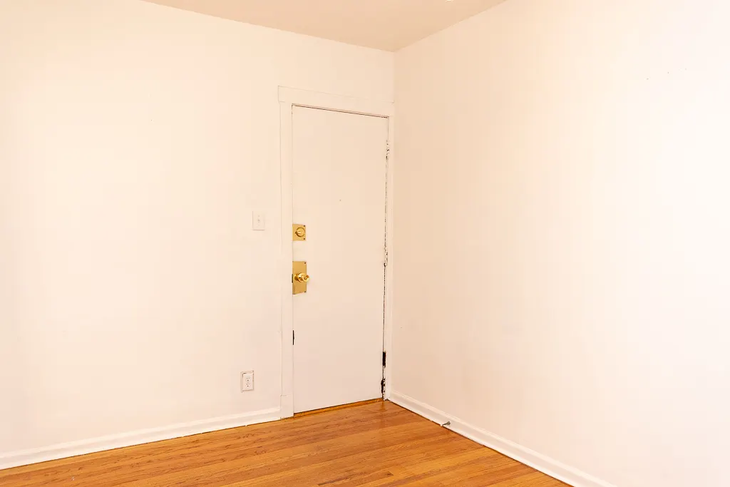3261 W Wrightwood Avenue 1M IL