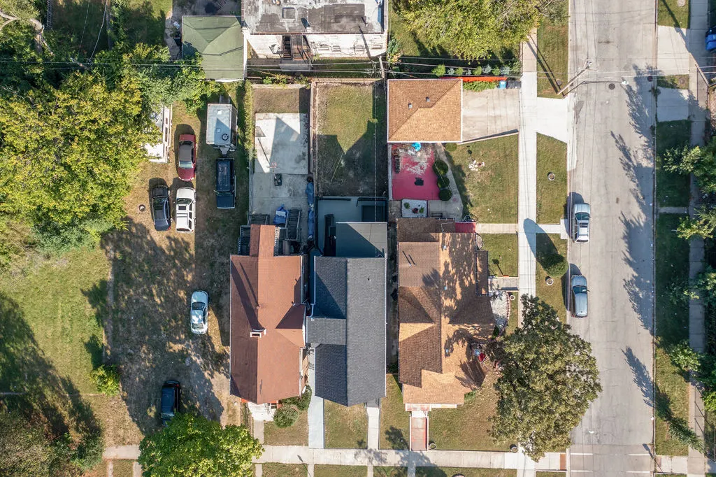 7657 S Normal Avenue IL