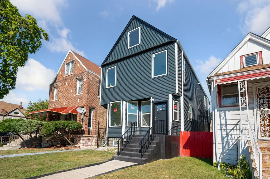 7657 S Normal Avenue IL