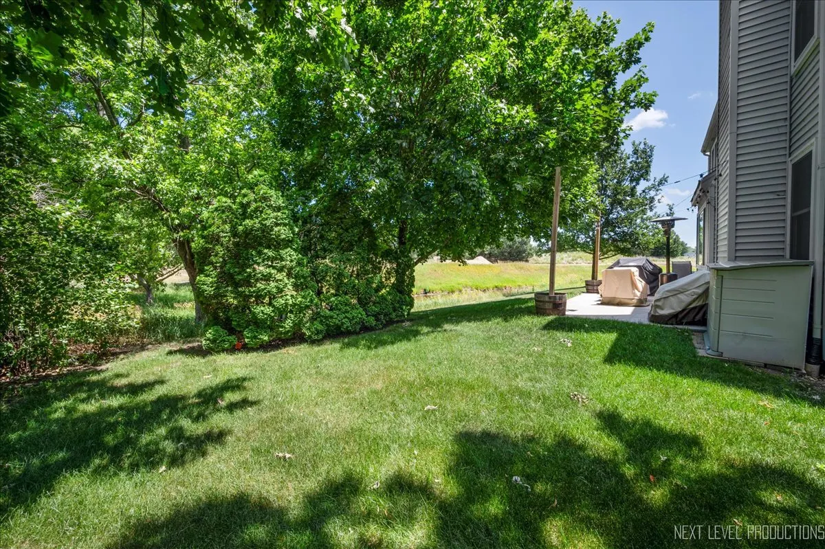2444 Deerfield Drive IL