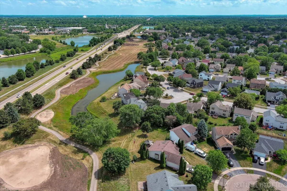 2444 Deerfield Drive IL