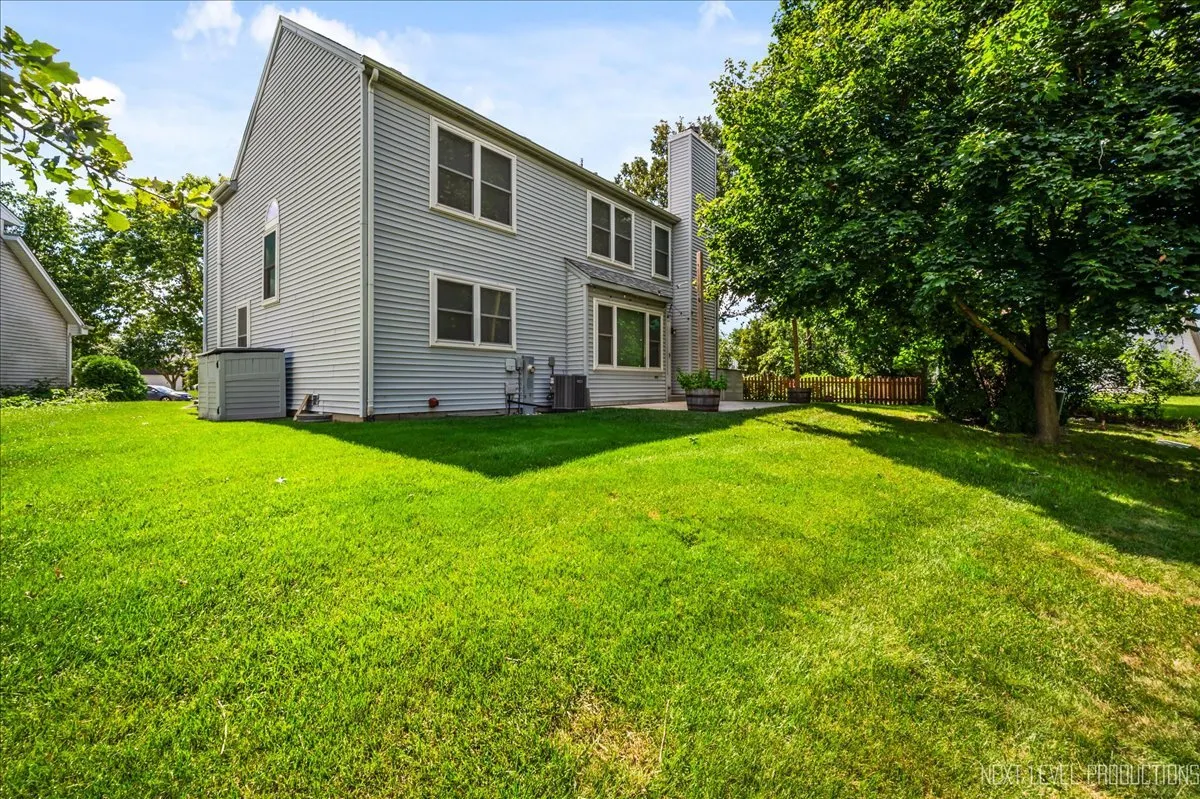 2444 Deerfield Drive IL
