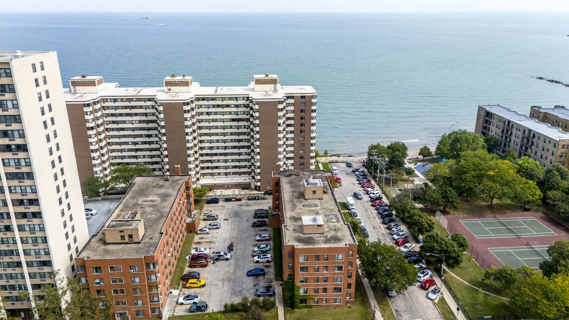 7363 S South Shore Drive 409 IL