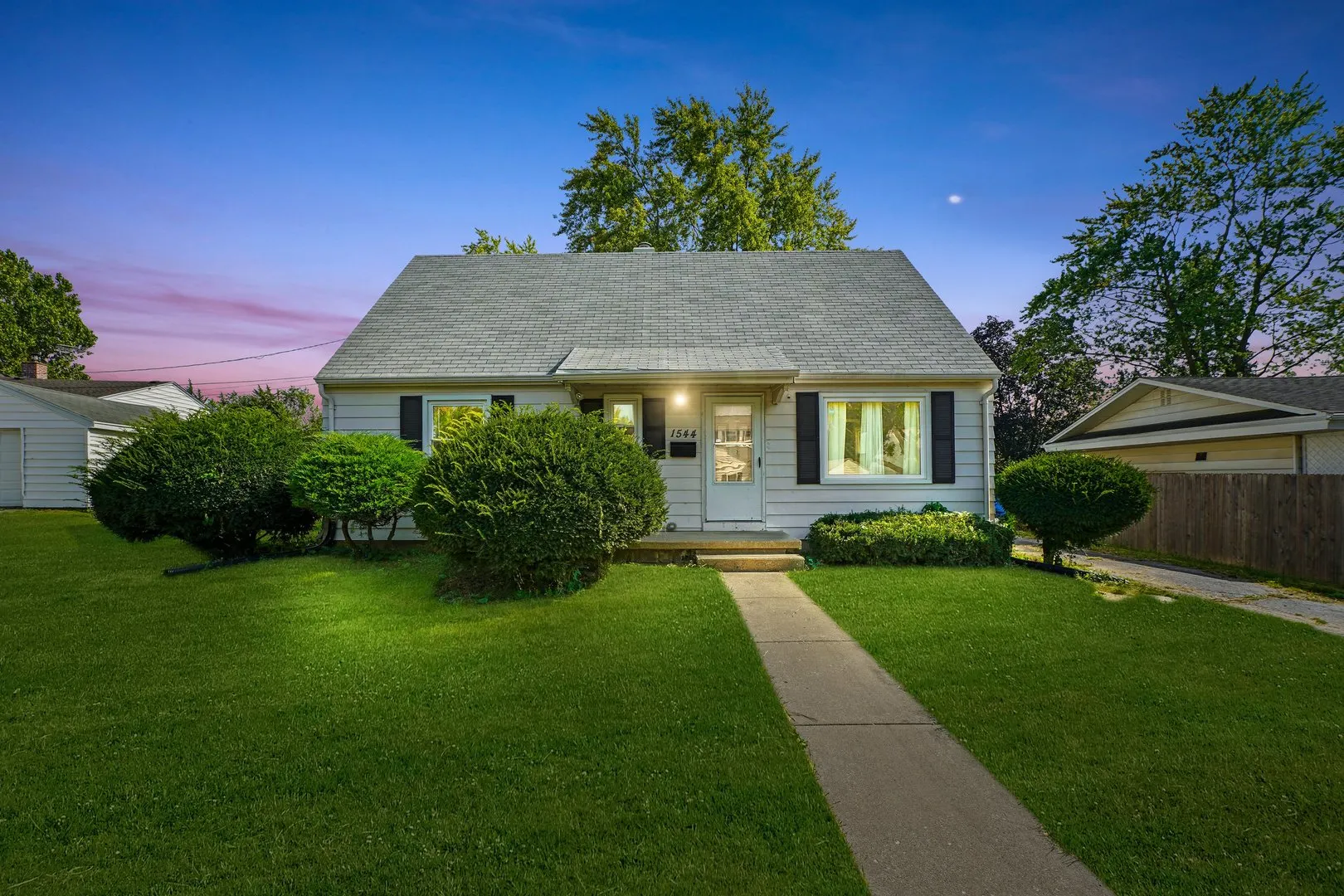 1544 Marquette Road IL