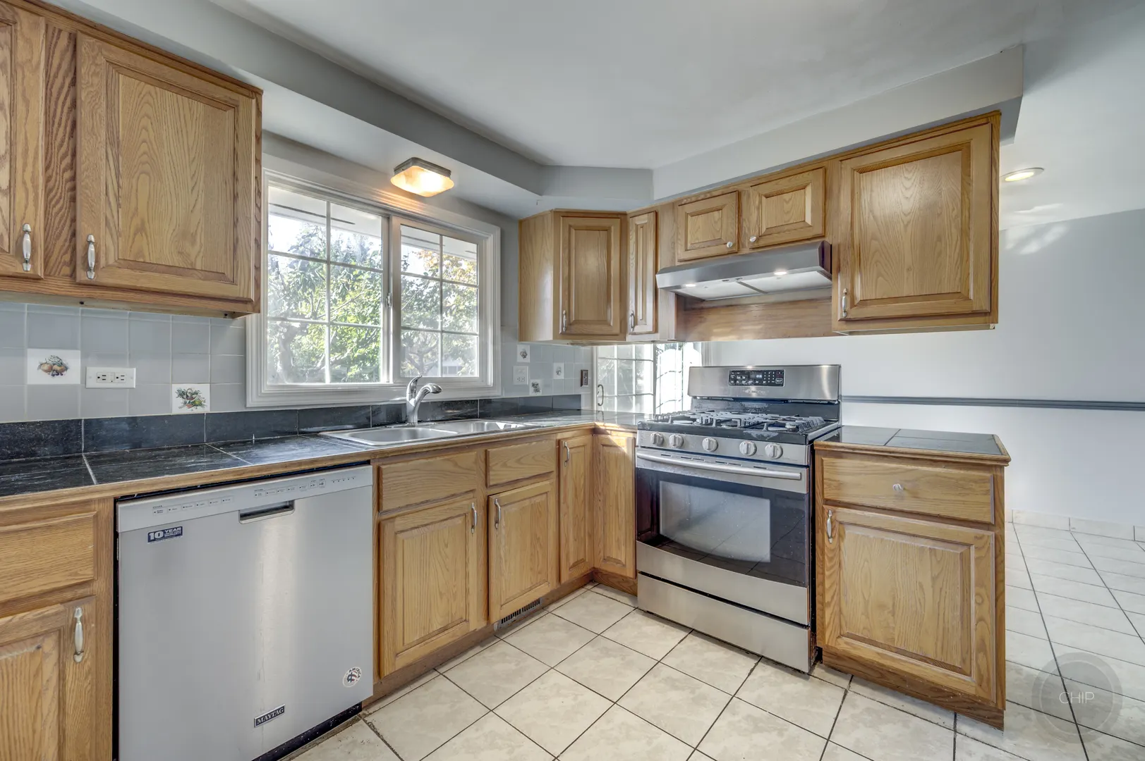 1601 Kingston Lane IL